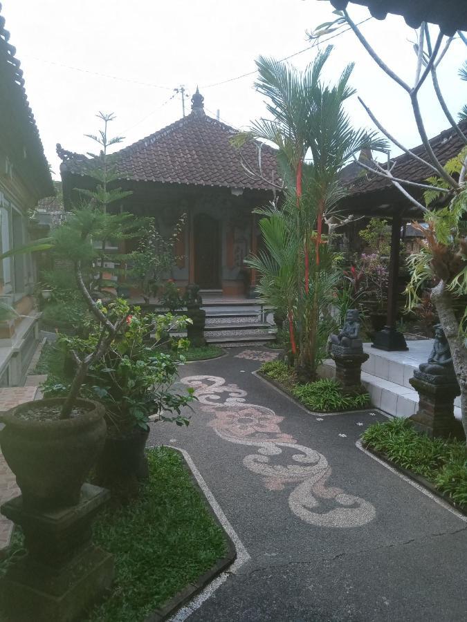 Dewi Antara Homestay Ubud  Exterior photo