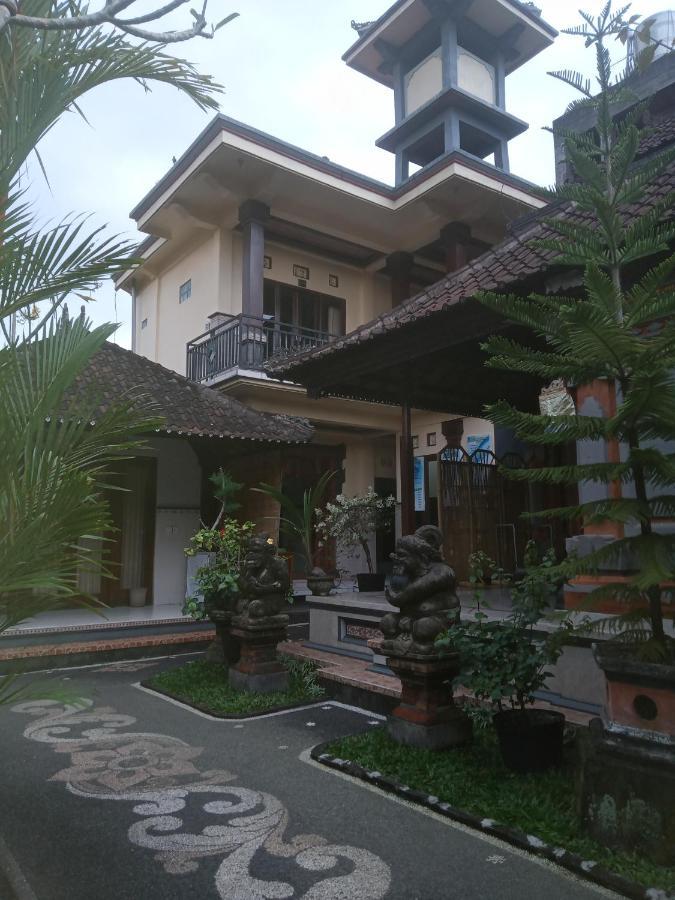 Dewi Antara Homestay Ubud  Exterior photo